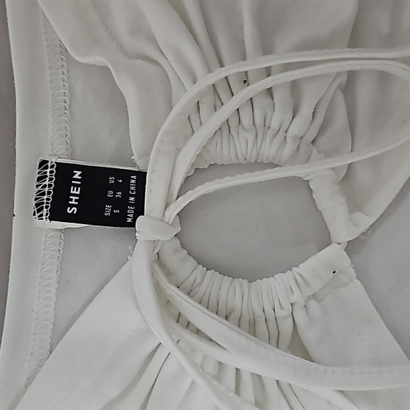 White Top - Picture 2 of 4